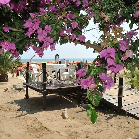 Villaggio Punta Lunga 3*